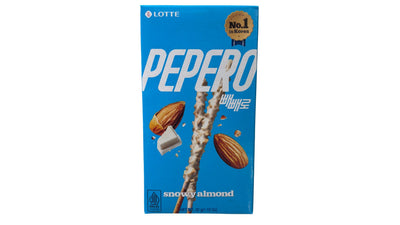 Bâtonnets Pepero enrobés de chocolat blanc avec éclats d'amandes