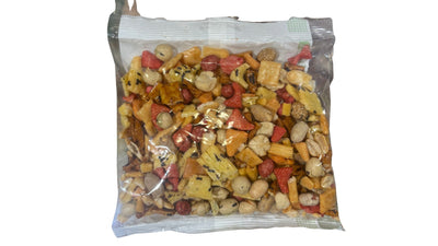 Paquet de mélange de biscuits de riz croustillants assortiment de saveurs pesant 250g