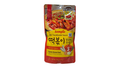 Sauce tteokbokki Sempio rouge piquante pour gâteaux de riz coréens